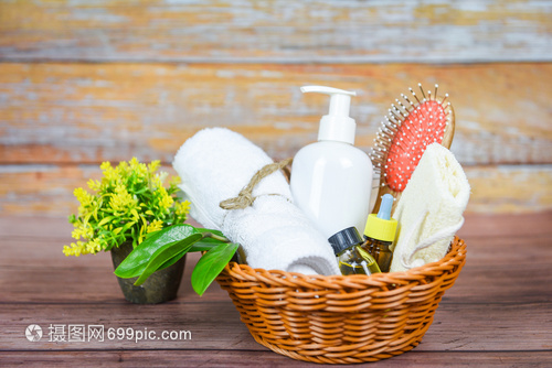 天然浴用品與草藥護(hù)理 芳香療法引領(lǐng)美容新潮流